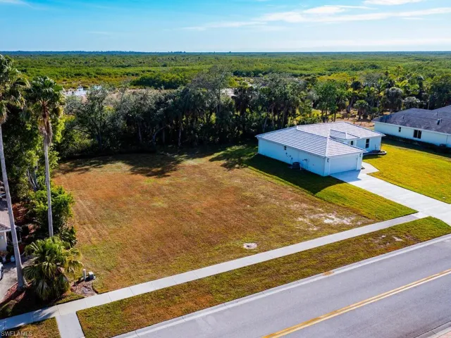 204 Cays Dr, Naples Fl 34114