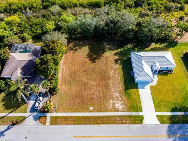 204 Cays Dr, Naples Fl 34114