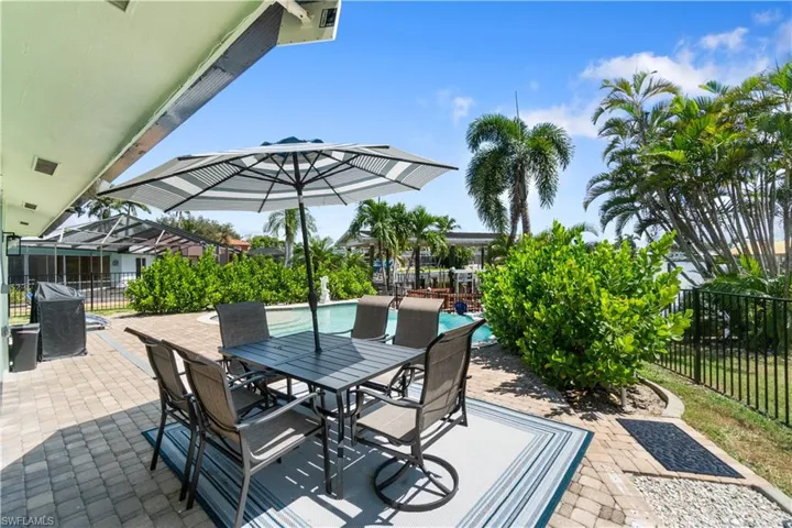 5161 Williams Dr, Fort Myers Beach, Florida 33931