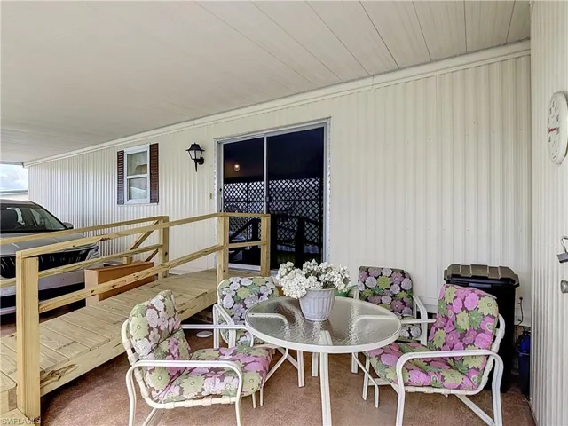 3148 Indian Village Ln, North Fort Myers, Florida 33917