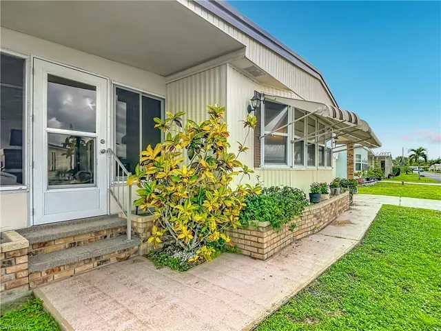 3148 Indian Village Ln, North Fort Myers, Florida 33917