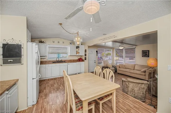 195 Ramble Dr, North Fort Myers, Florida 33903