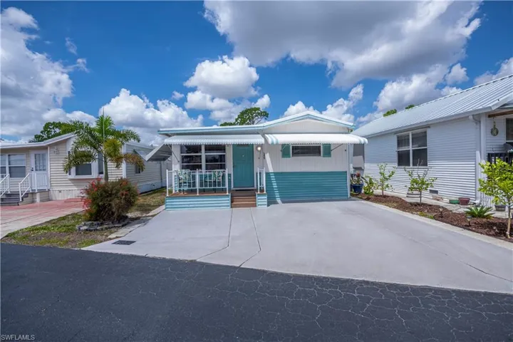 195  Ramble  DR, North Fort Myers, FL 33903