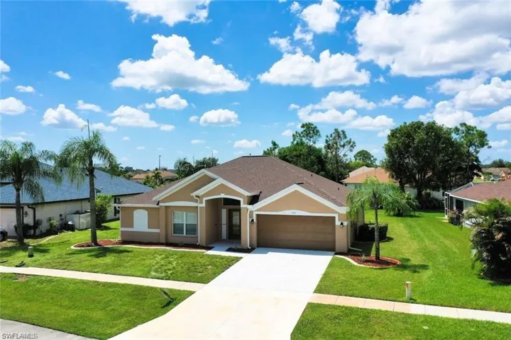 4601 Varsity Cir, Lehigh Acres, Florida 33971