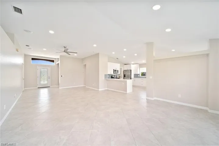 4601 Varsity Cir, Lehigh Acres, Florida 33971