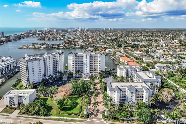 450  Launch  CIR, Naples, FL 34108