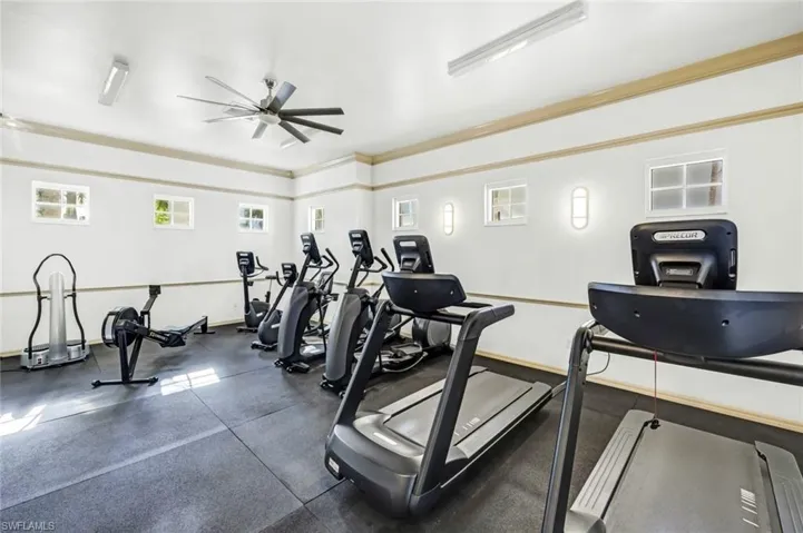 450  Launch  CIR, Naples, FL 34108