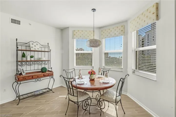 450  Launch  CIR, Naples, FL 34108