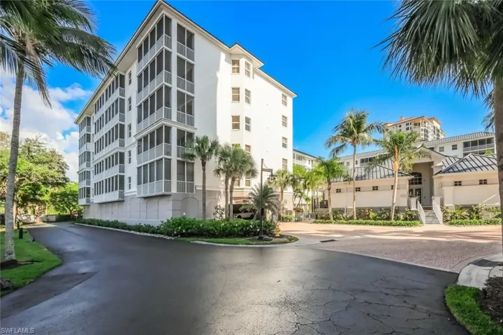 450  Launch  CIR, Naples, FL 34108