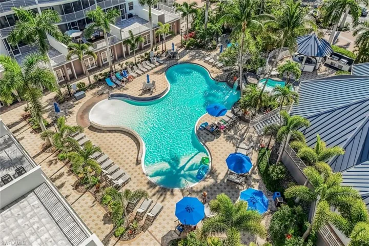 450  Launch  CIR, Naples, FL 34108