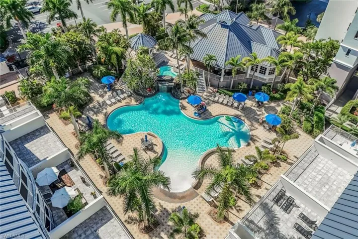 450  Launch  CIR, Naples, FL 34108