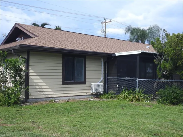 2302 Hancock Bridge Pkwy, Cape Coral Fl 33990
