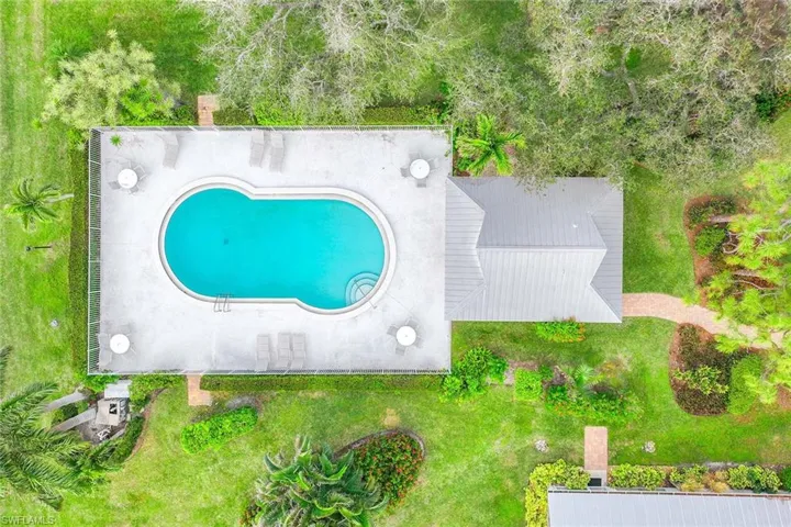 Common Backyard Space.