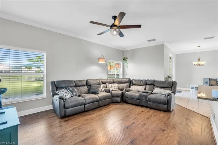 2042  Willow Branch  DR, Cape Coral, FL 33991