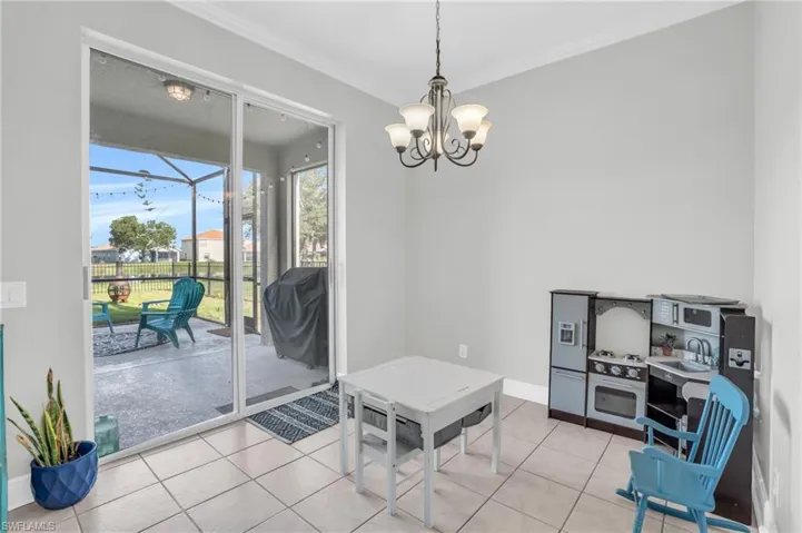 2042  Willow Branch  DR, Cape Coral, FL 33991