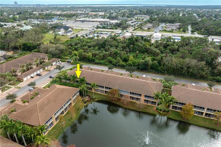 1076 Winding Pines CIR # 207, CAPE CORAL FL 33909