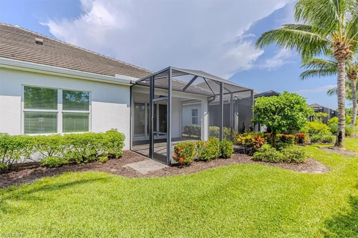 2321 Ariane Dr, Naples, Florida 34112