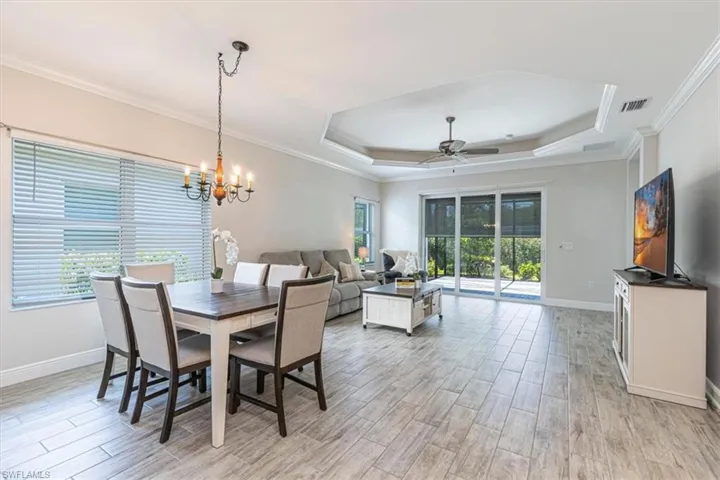 2321 Ariane Dr, Naples, Florida 34112