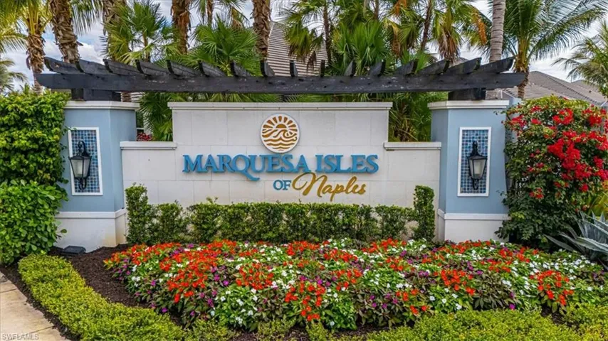 2321 Ariane Dr, Naples, Florida 34112