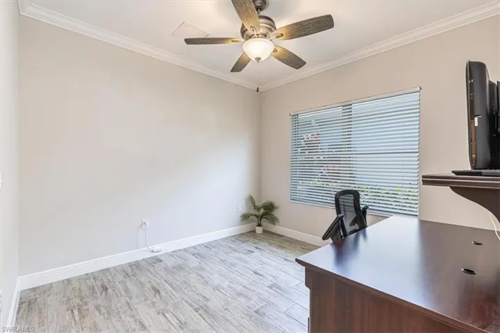 2321 Ariane Dr, Naples, Florida 34112