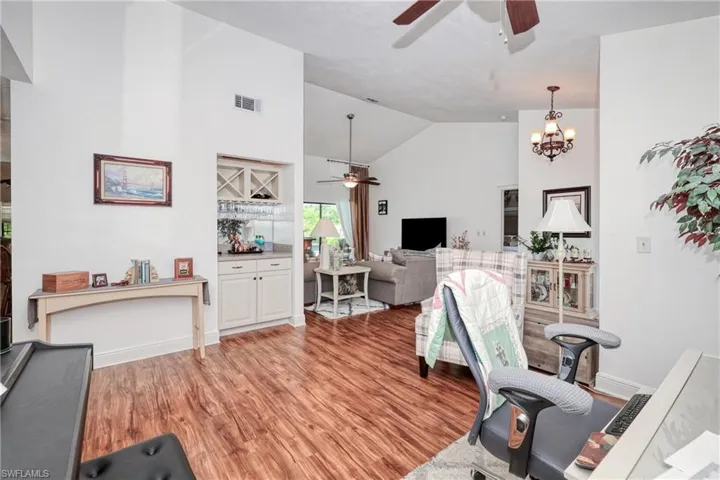 637 Astarias Cir, Fort Myers Fl 33919