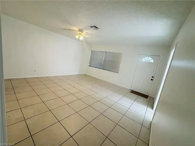 1215 Alhambra Cir B, Naples, Florida 34103