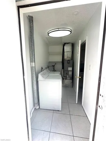 1215 Alhambra Cir B, Naples, Florida 34103