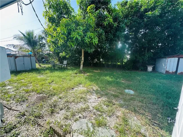 1215 Alhambra Cir B, Naples, Florida 34103