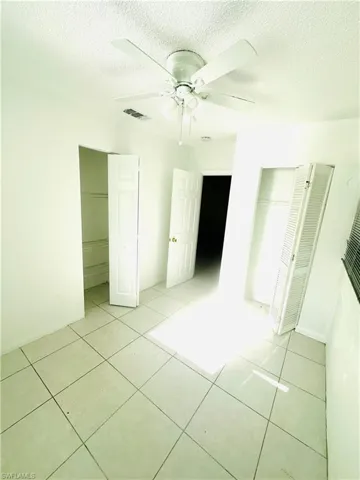 1215 Alhambra Cir B, Naples, Florida 34103