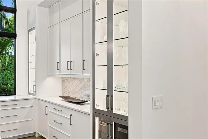1300 Nautilus Rd, Naples, Florida 34102