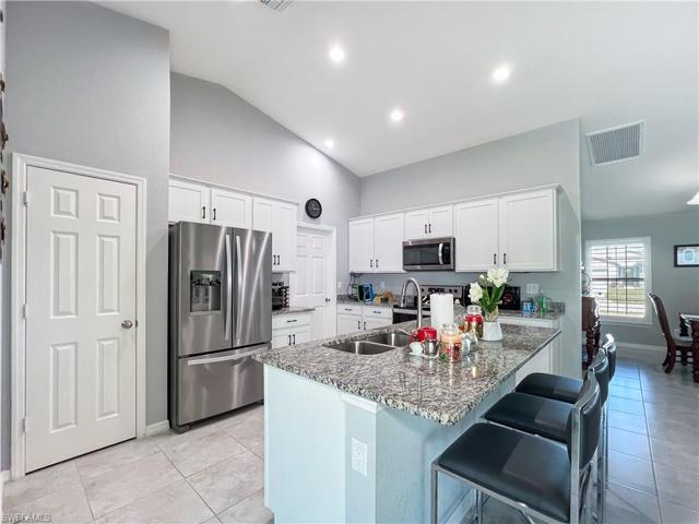 816 SW 29th ST, CAPE CORAL FL 33914