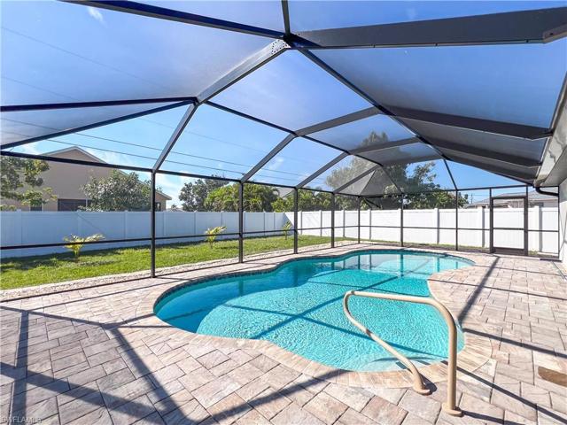 816 SW 29th ST, CAPE CORAL FL 33914
