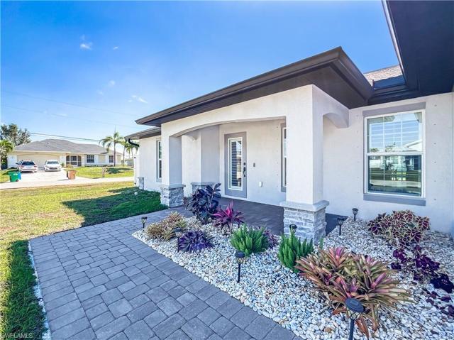 816 SW 29th ST, CAPE CORAL FL 33914