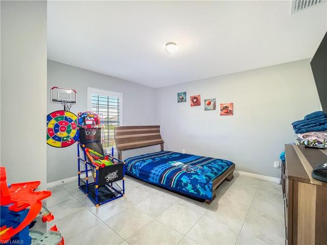 816 SW 29th ST, CAPE CORAL FL 33914