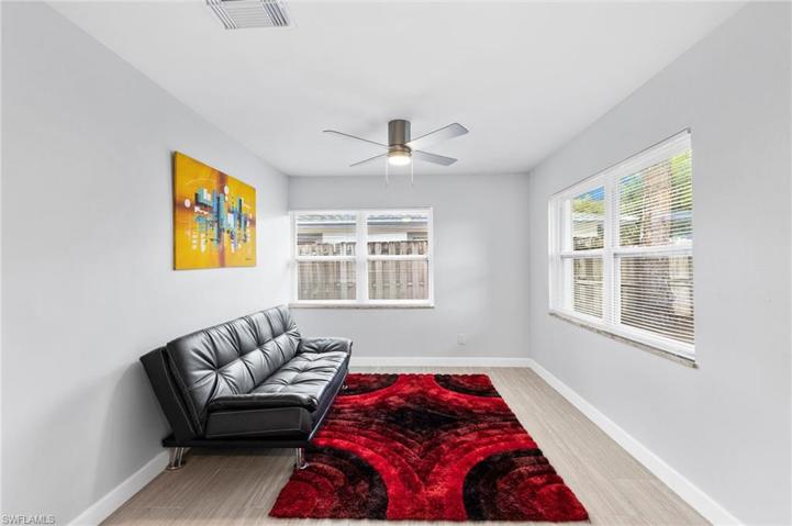 1082/1084  San Remo  AVE, Naples, FL 34104