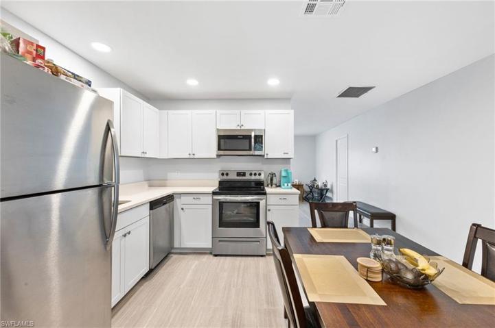 1082 kitchen
