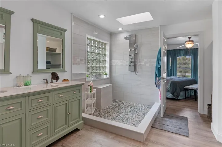 7471  Bear Hollow  CIR, Fort Myers, FL 33967