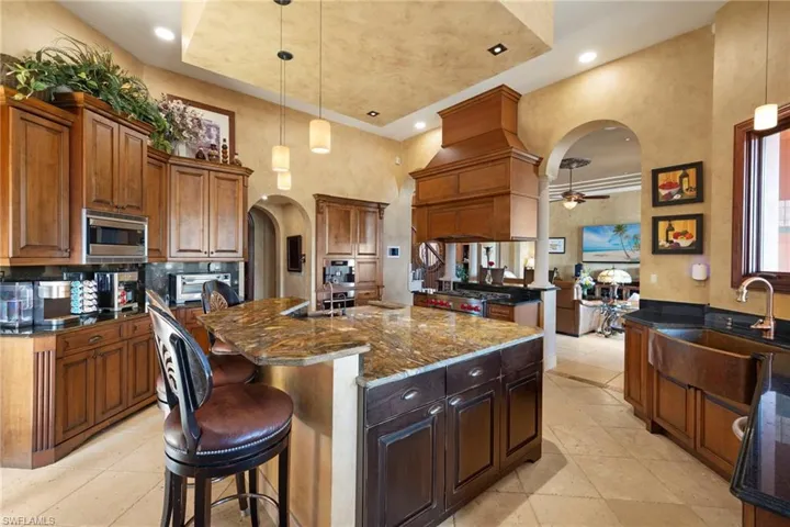 841 Cypress Lake Cir, Fort Myers, Florida 33919