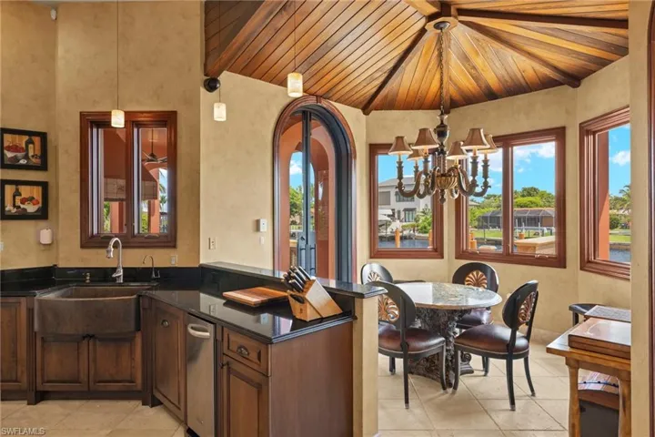 841 Cypress Lake Cir, Fort Myers, Florida 33919
