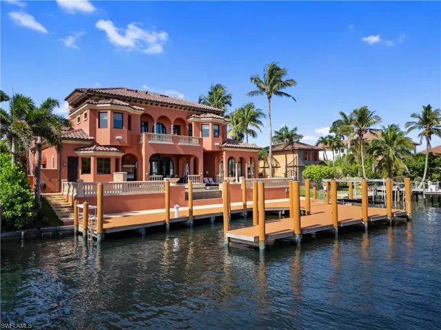 841 Cypress Lake Cir, Fort Myers, Florida 33919