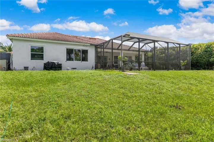 2991 20th Ave Ne, Naples, Florida 34120