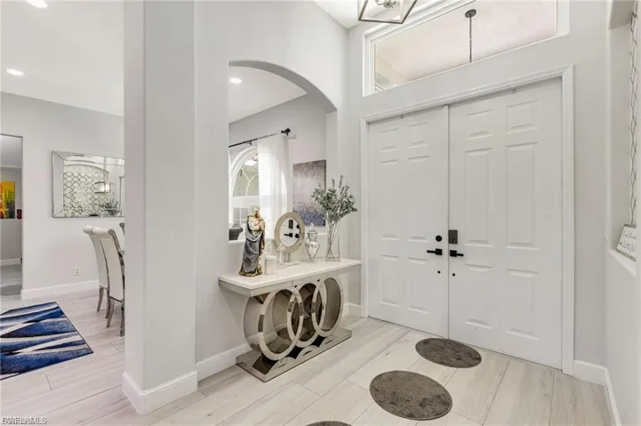 2991 20th Ave Ne, Naples, Florida 34120