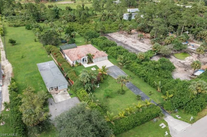 2991 20th Ave Ne, Naples, Florida 34120
