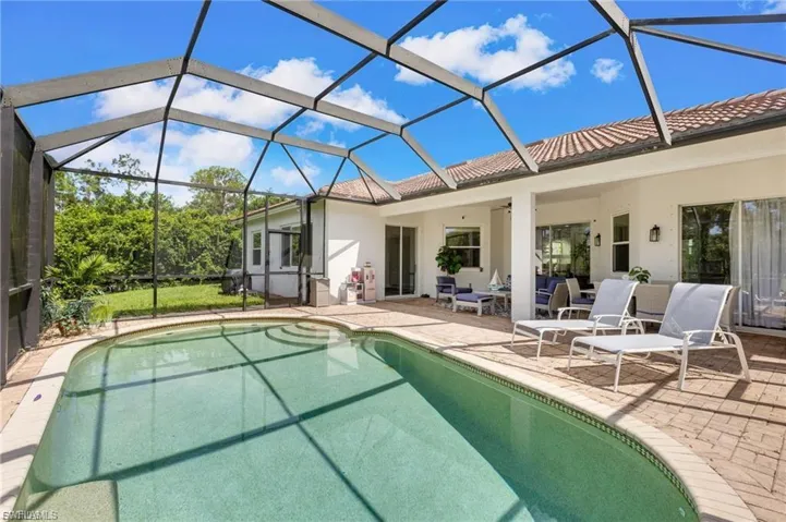 2991 20th Ave Ne, Naples, Florida 34120