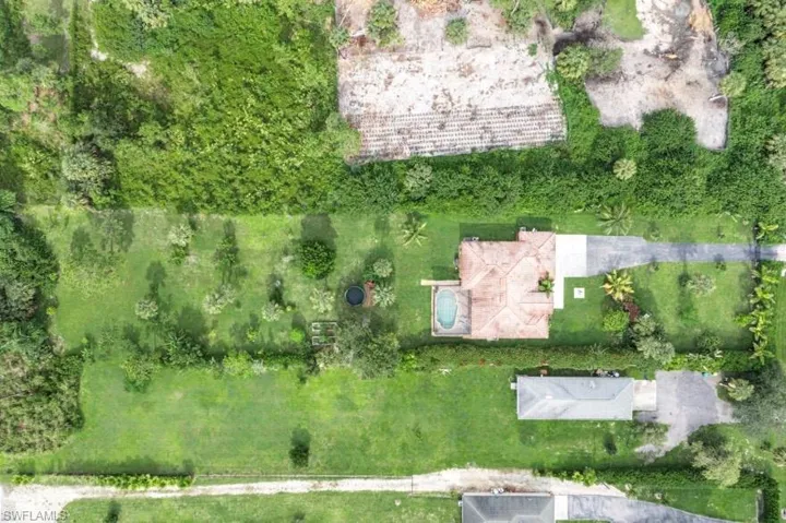 2991 20th Ave Ne, Naples, Florida 34120