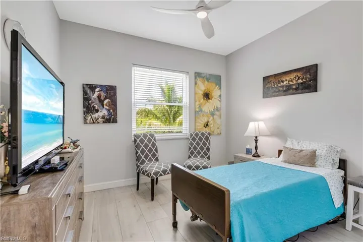 2991 20th Ave Ne, Naples, Florida 34120