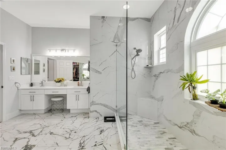 2991 20th Ave Ne, Naples, Florida 34120