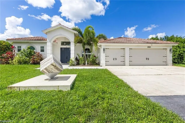 2991 20th Ave Ne, Naples, Florida 34120