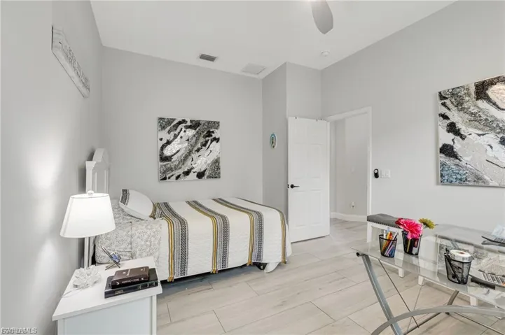 2991 20th Ave Ne, Naples, Florida 34120