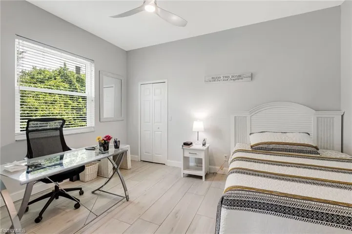 2991 20th Ave Ne, Naples, Florida 34120